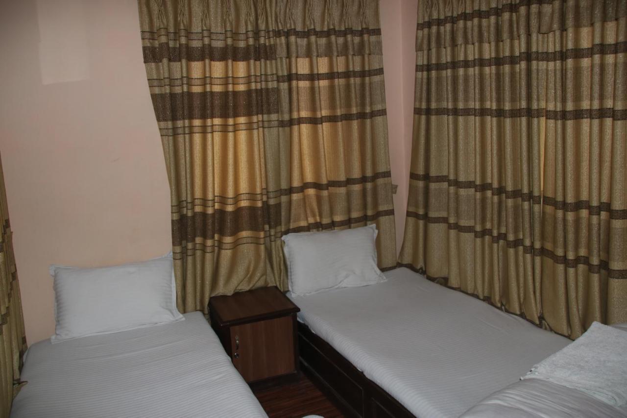 Hostel Himalaya Kathmandu Ngoại thất bức ảnh