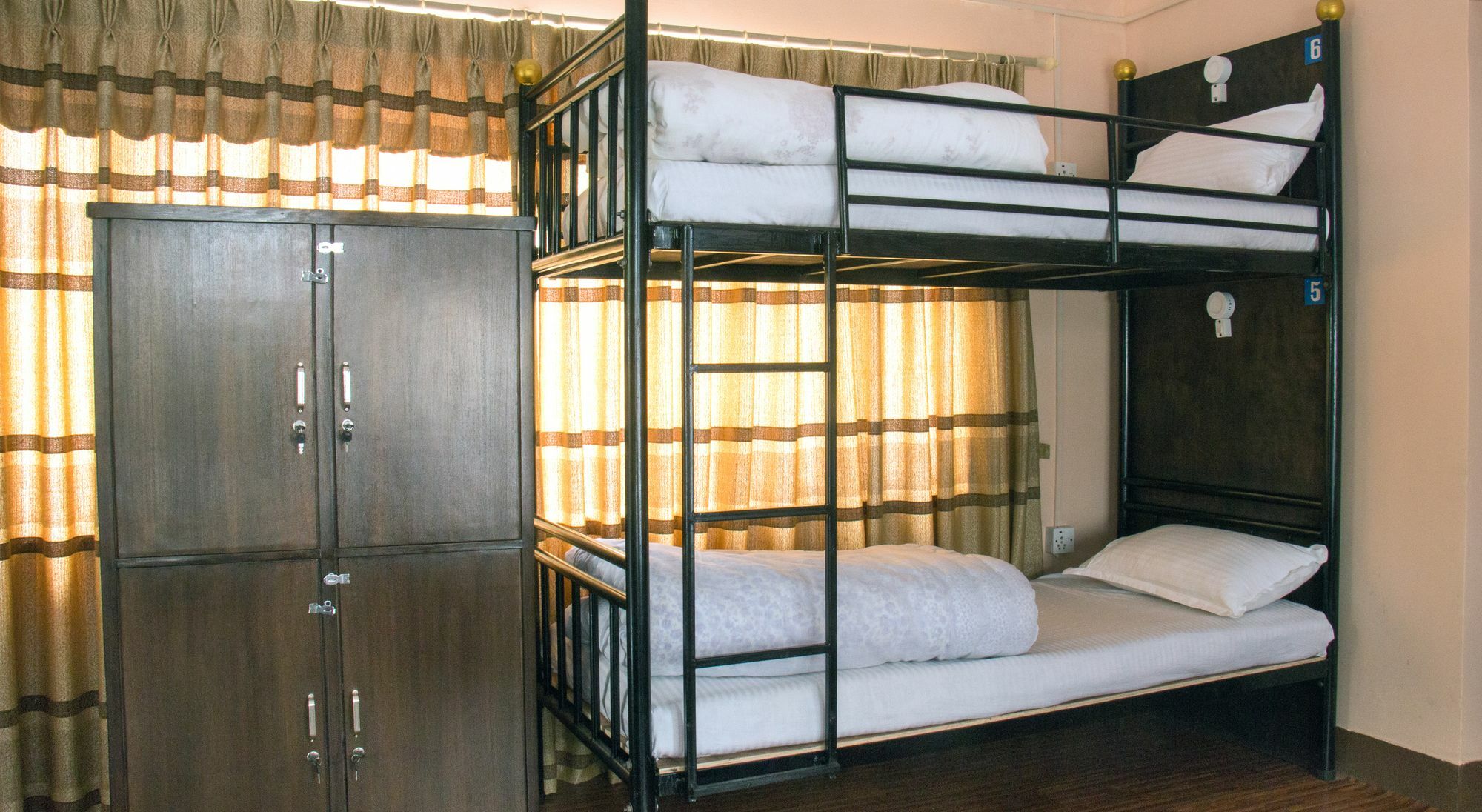 Hostel Himalaya Kathmandu Ngoại thất bức ảnh
